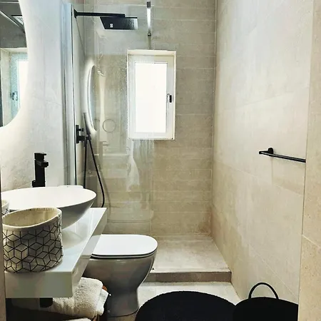 Sea Front Апартаменты